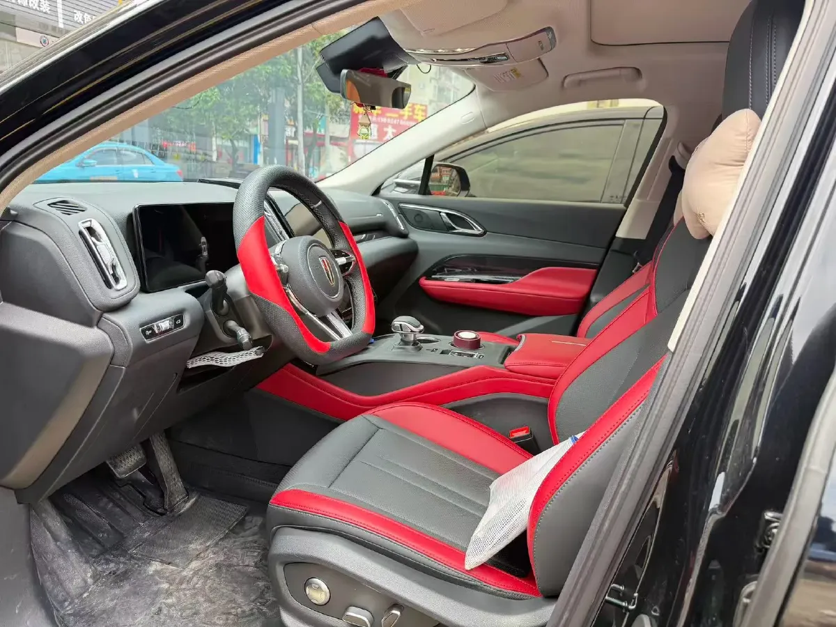 2024 HongQi HS3 1.5T 169HP L4 7DCT,autocango,china used car exporter,china ev exporter,chinese used car exporter,chinese used ev exporter