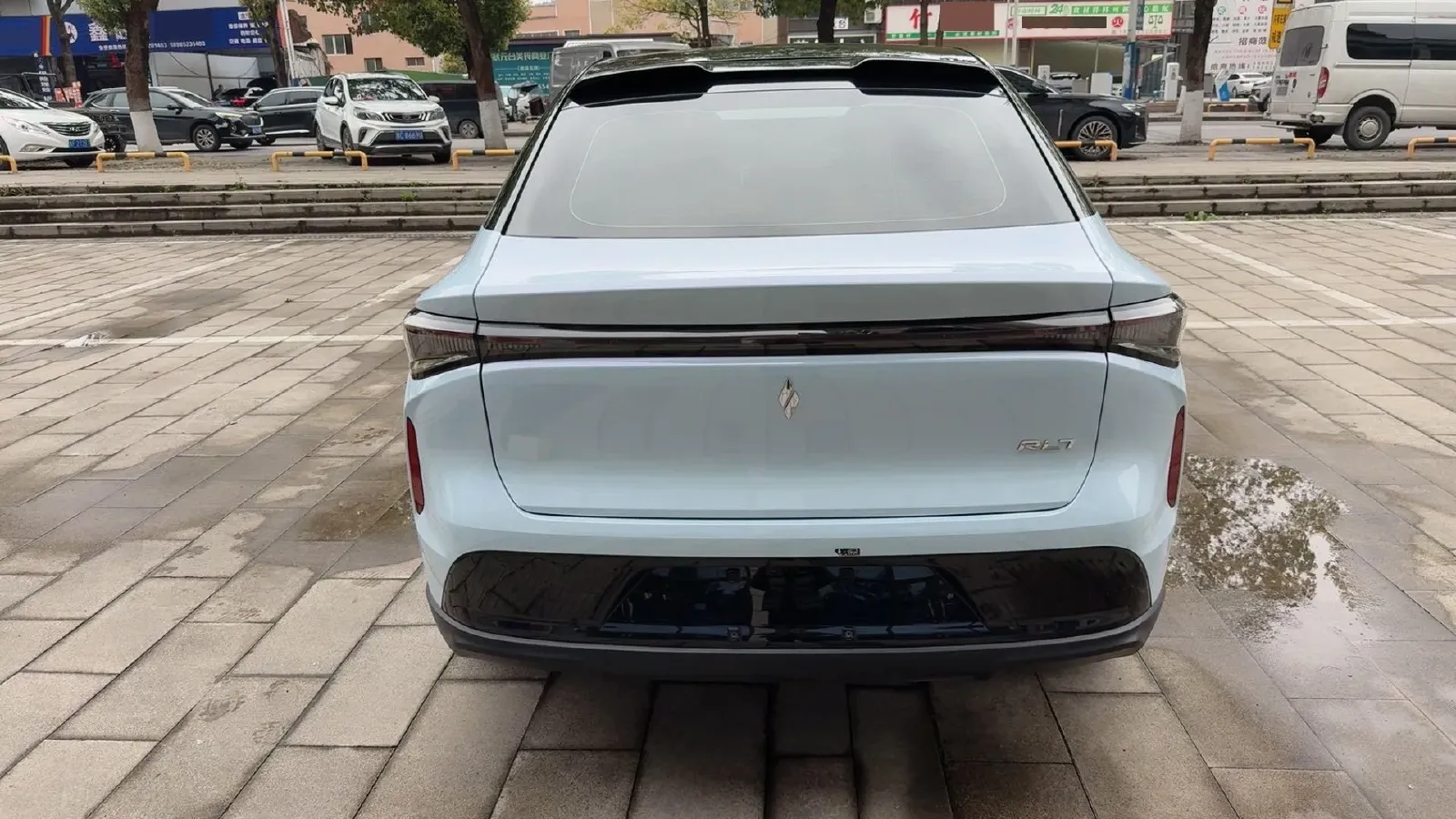 2023 Livan 7 BEV 68.03KWH,autocango,china used car exporter,china ev exporter,chinese used car exporter,chinese used ev exporter
