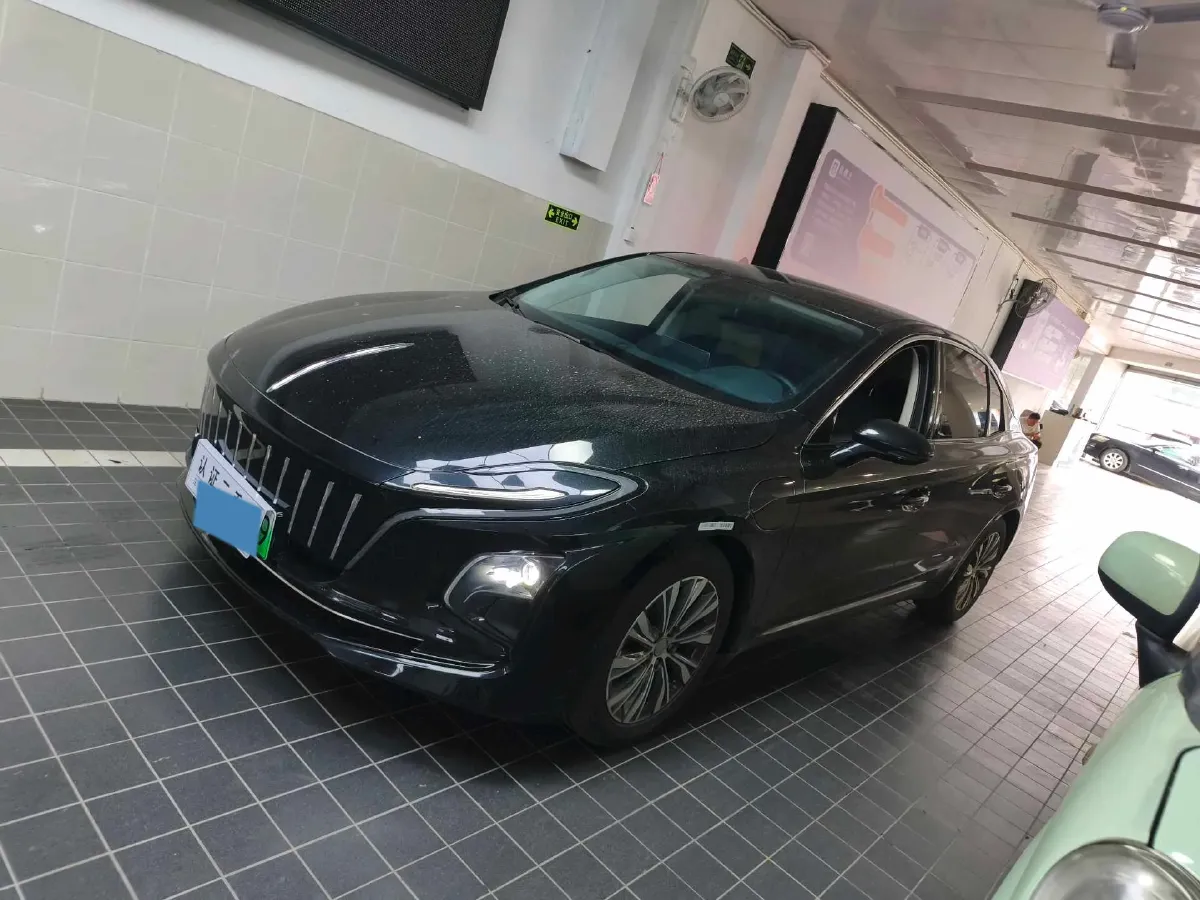 2023 HongQi E-QM5 BEV 82KWH,autocango,china used car exporter,china ev exporter,chinese used car exporter,chinese used ev exporter