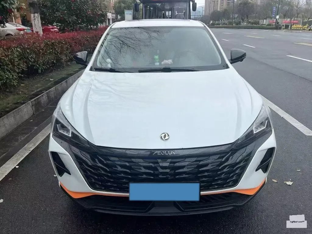 2023 DongFeng Aeolus YiXuan 1.5L 125HP L4 6DCT,autocango,china used car exporter,china ev exporter,chinese used car exporter,chinese used ev exporter