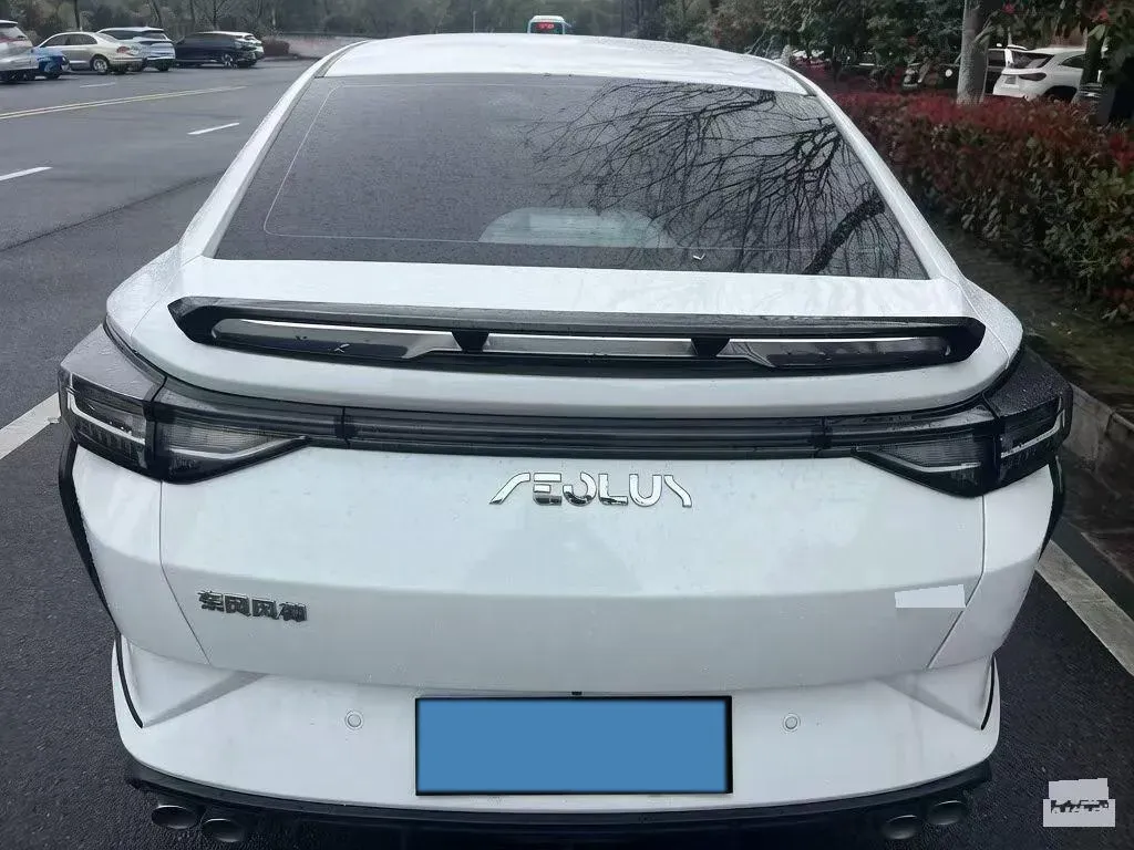 2023 DongFeng Aeolus YiXuan 1.5L 125HP L4 6DCT,autocango,china used car exporter,china ev exporter,chinese used car exporter,chinese used ev exporter