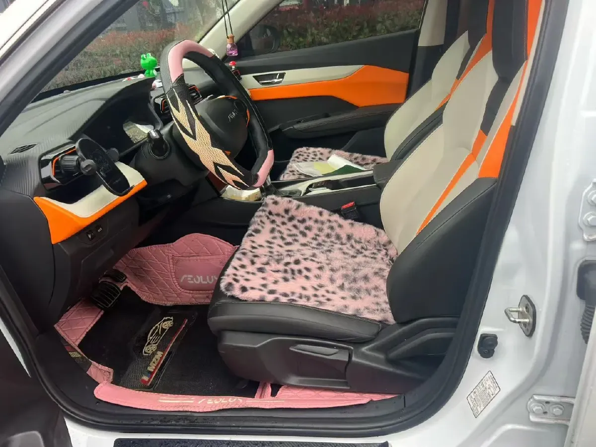 2023 DongFeng Aeolus YiXuan 1.5L 125HP L4 6DCT,autocango,china used car exporter,china ev exporter,chinese used car exporter,chinese used ev exporter