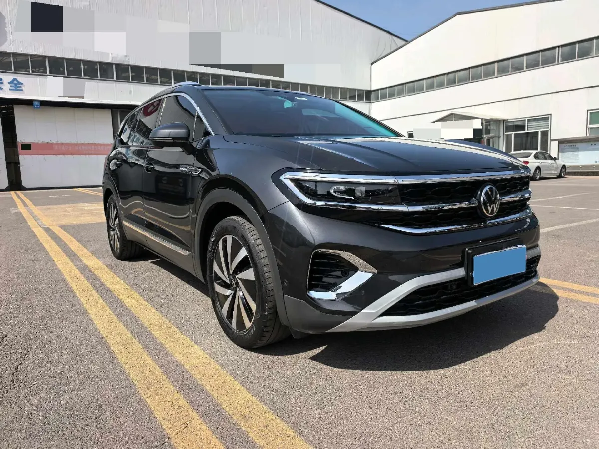 2021 Volkswagen Talagon 2.0T 220HP L4 7DCT,autocango,china used car exporter,china ev exporter,chinese used car exporter,chinese used ev exporter