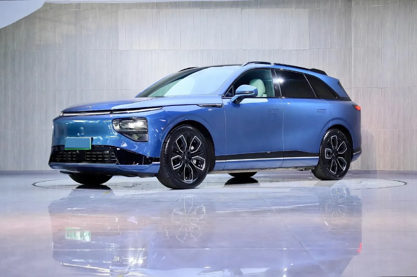 2025 Xpeng G9 BEV 79KWH,autocango,china used car exporter,china ev exporter,chinese used car exporter,chinese used ev exporter