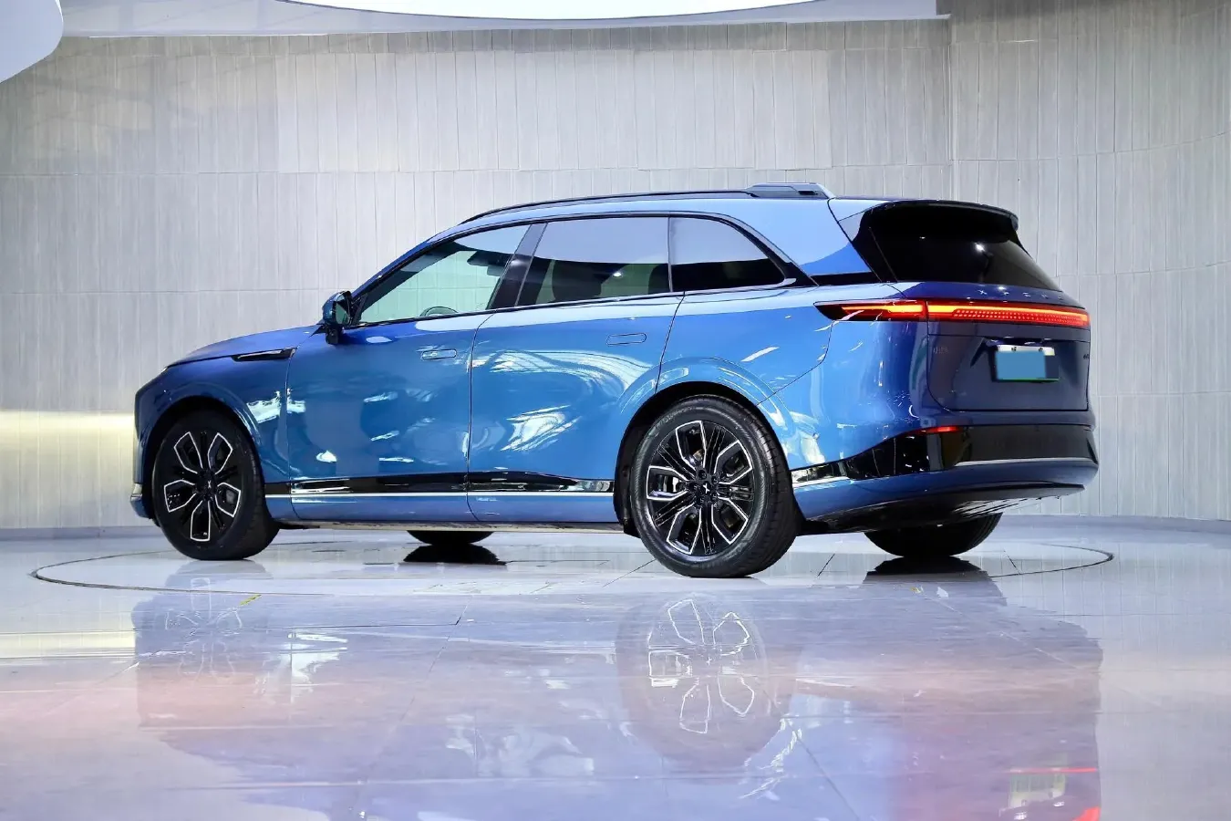 2025 Xpeng G9 BEV 79KWH,autocango,china used car exporter,china ev exporter,chinese used car exporter,chinese used ev exporter