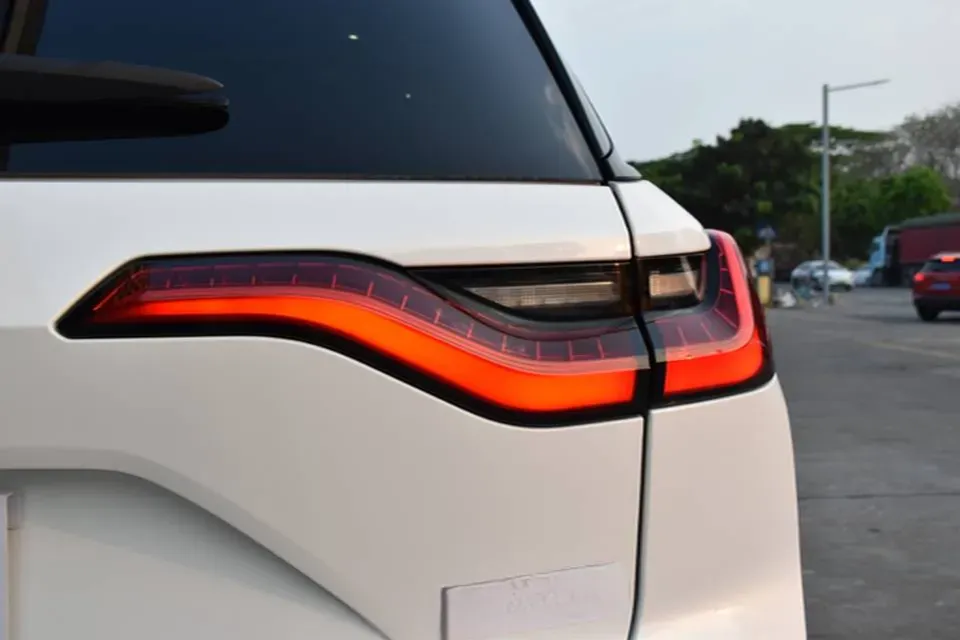 2018 NIO ES8 BEV 70KWH,autocango,china used car exporter,china ev exporter,chinese used car exporter,chinese used ev exporter
