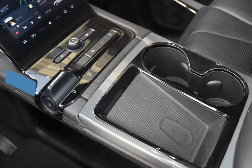 2018 NIO ES8 BEV 70KWH,autocango,china used car exporter,china ev exporter,chinese used car exporter,chinese used ev exporter