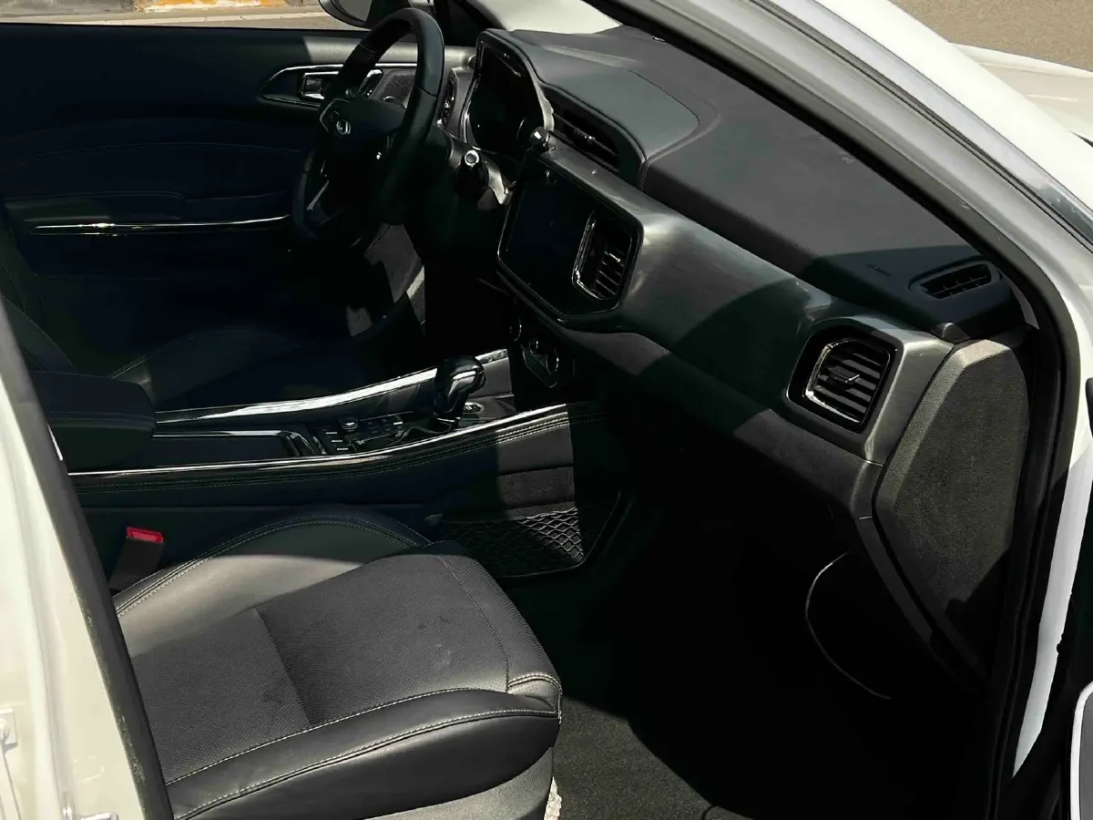 2018 Chery Tiggo 8 1.5T 147HP L4 6DCT,autocango,china used car exporter,china ev exporter,chinese used car exporter,chinese used ev exporter