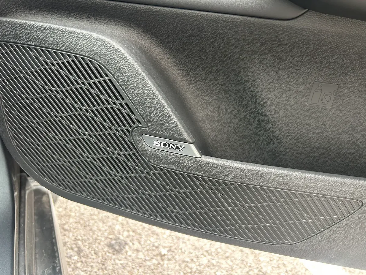 2025 Ruichi Auto RuiChi C5 REEV,autocango,china used car exporter,china ev exporter,chinese used car exporter,chinese used ev exporter