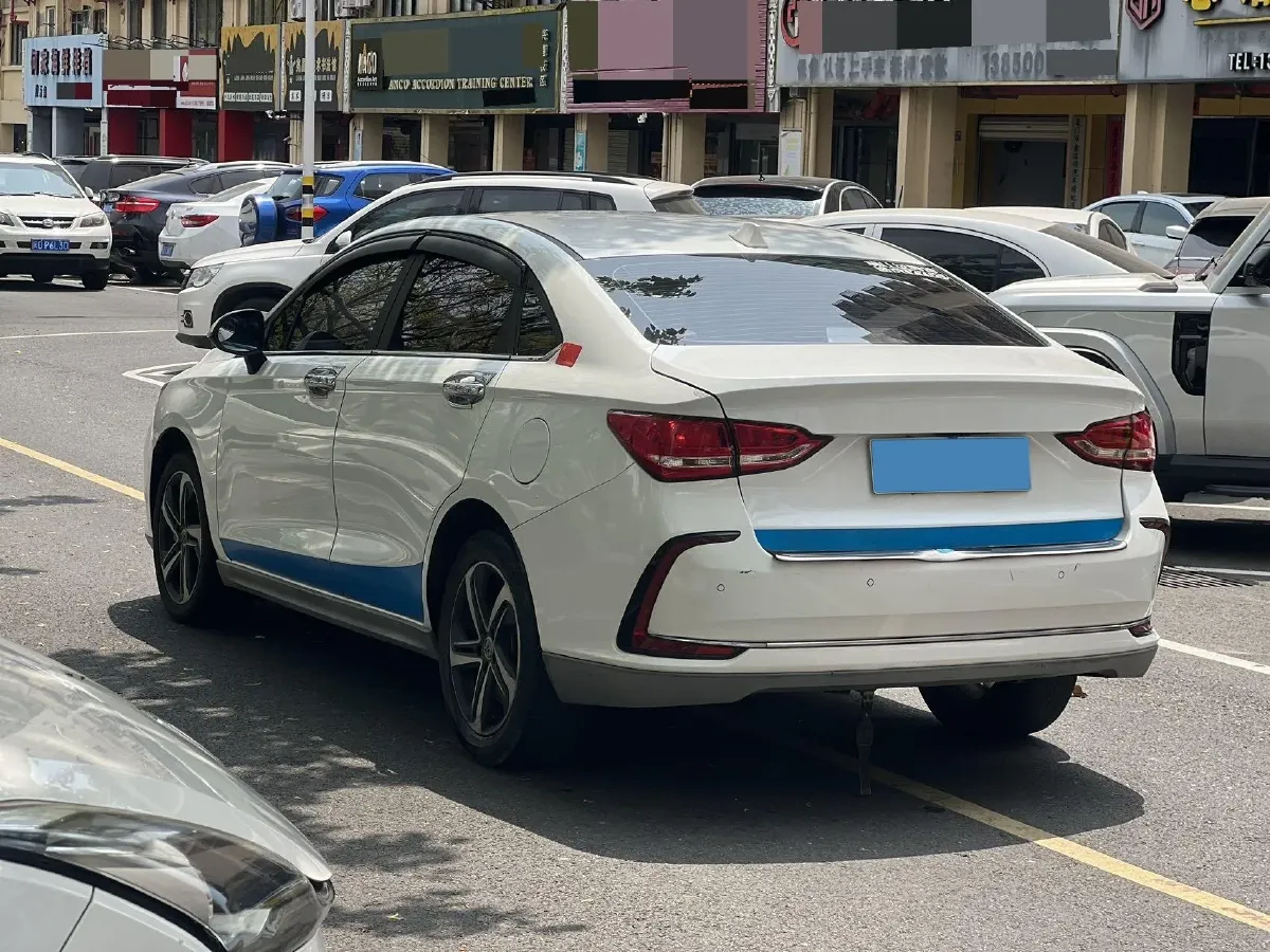 2018 BeiJing Auto EU5 BEV 53.66KWH,autocango,china used car exporter,china ev exporter,chinese used car exporter,chinese used ev exporter