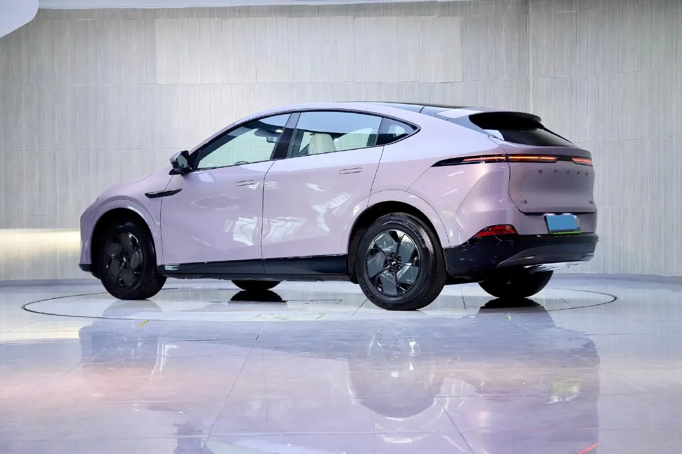 2025 Xpeng G6 BEV 68.5KWH,autocango,china used car exporter,china ev exporter,chinese used car exporter,chinese used ev exporter