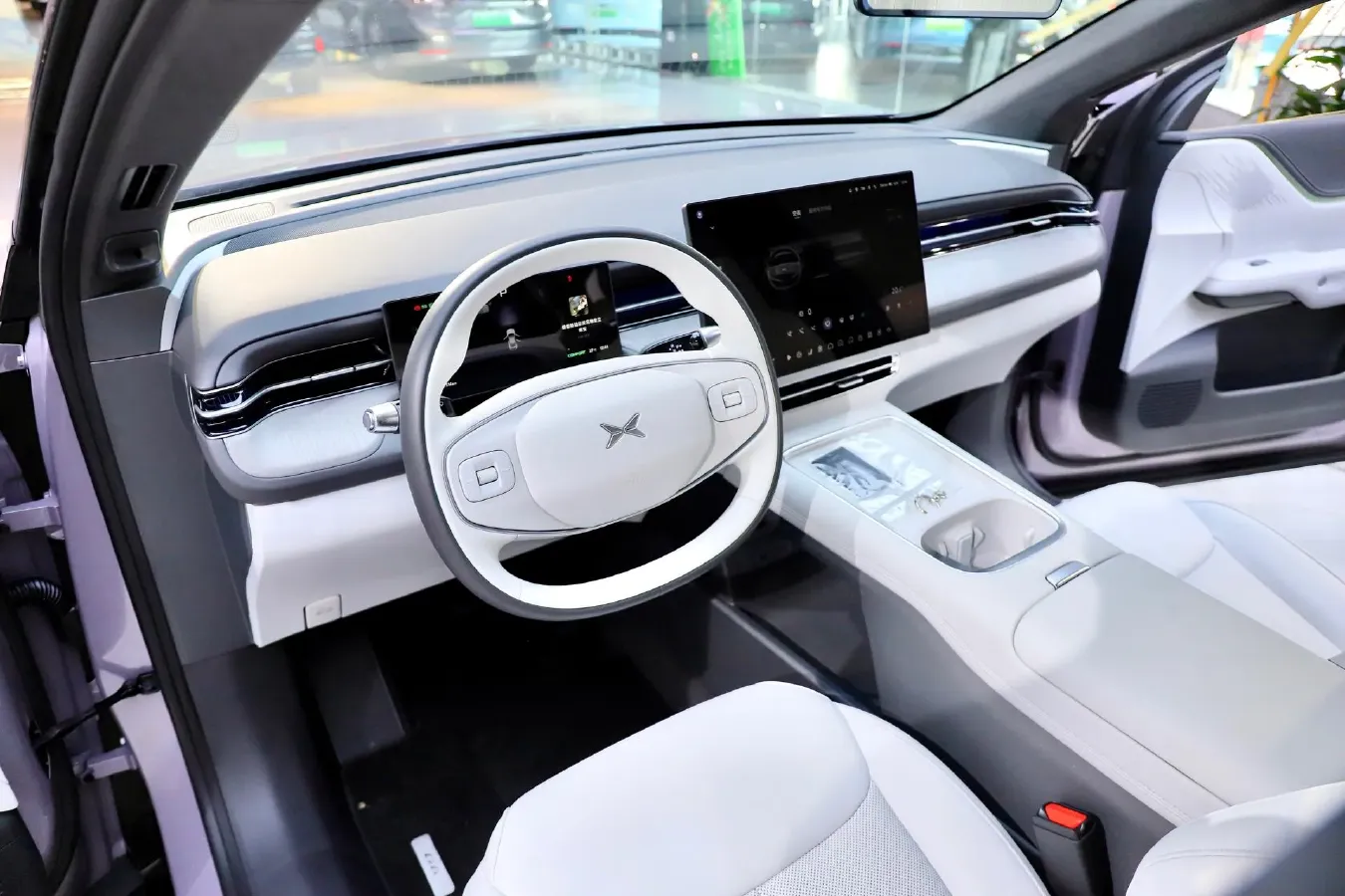 2025 Xpeng G6 BEV 68.5KWH,autocango,china used car exporter,china ev exporter,chinese used car exporter,chinese used ev exporter