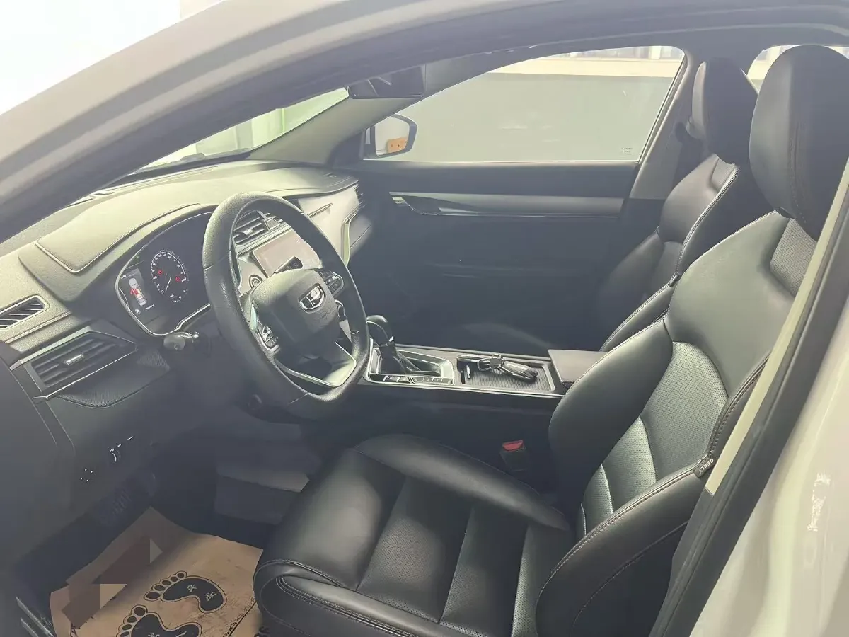 2020 Geely Binray 1.0T 133HP L3 6DCT,autocango,china used car exporter,china ev exporter,chinese used car exporter,chinese used ev exporter