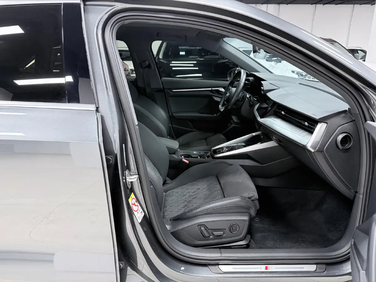 2021 Audi A3 1.4T 150HP L4 7DCT,autocango,china used car exporter,china ev exporter,chinese used car exporter,chinese used ev exporter