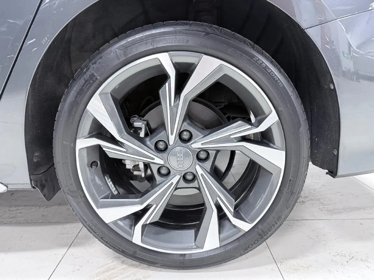 2021 Audi A3 1.4T 150HP L4 7DCT,autocango,china used car exporter,china ev exporter,chinese used car exporter,chinese used ev exporter