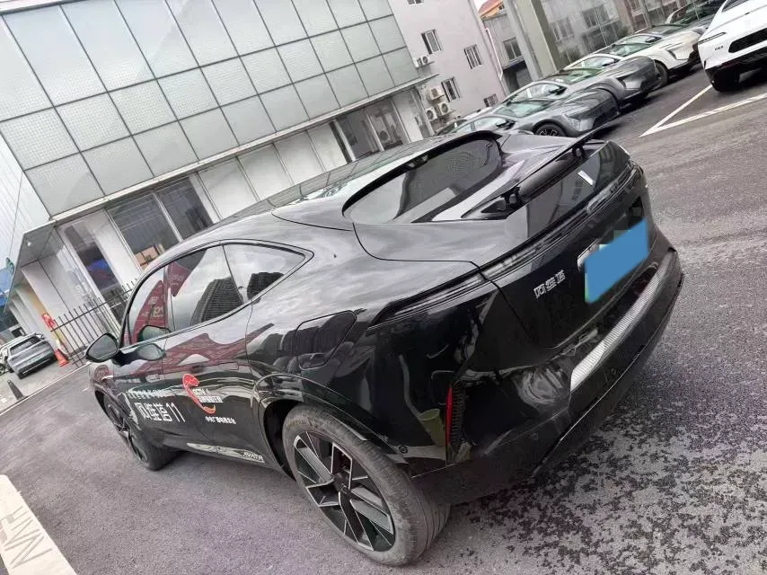 2025 Avatr 11 1.5T 156HP L4 REEV 39.05KWH,autocango,china used car exporter,china ev exporter,chinese used car exporter,chinese used ev exporter