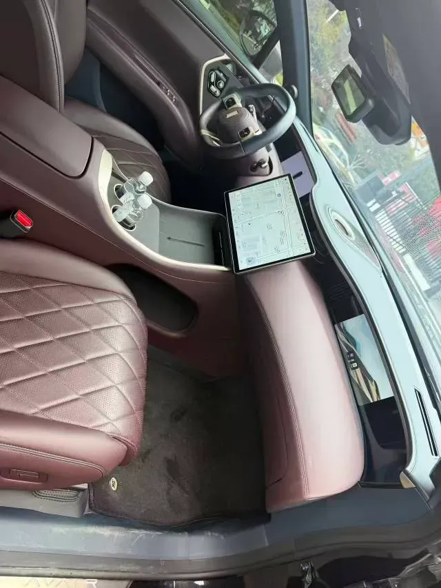 2025 Avatr 11 1.5T 156HP L4 REEV 39.05KWH,autocango,china used car exporter,china ev exporter,chinese used car exporter,chinese used ev exporter