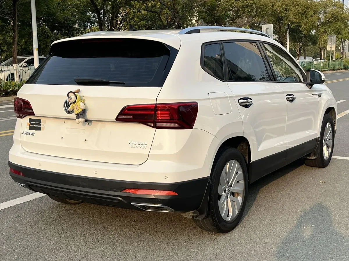 2019 MINI MINI 1.5T 102HP L3 7DCT,autocango,china used car exporter,china ev exporter,chinese used car exporter,chinese used ev exporter