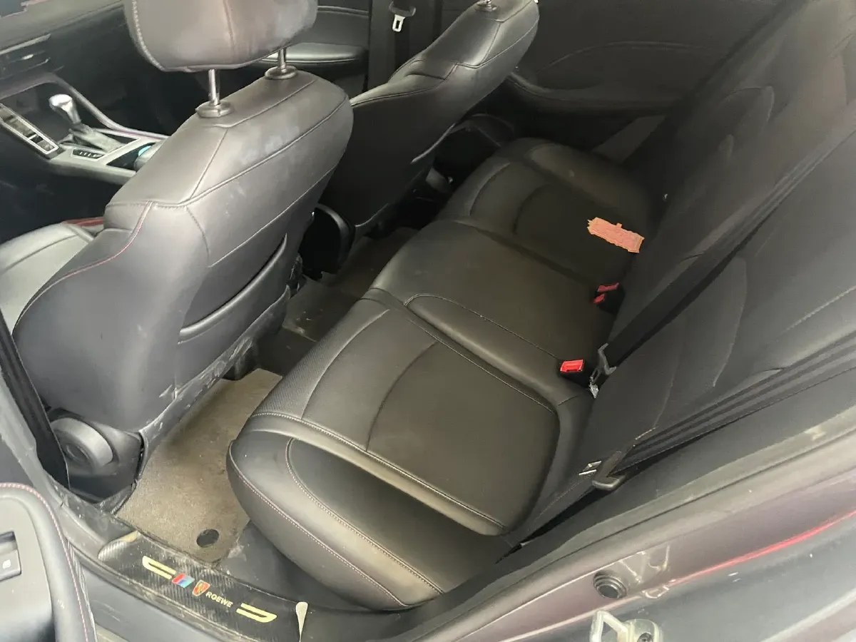 2023 Roewe i5 1.5L 129HP L4 CVT,autocango,china used car exporter,china ev exporter,chinese used car exporter,chinese used ev exporter