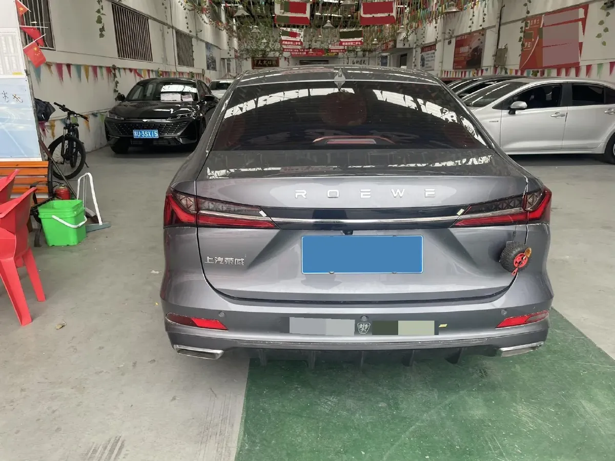 2023 Roewe i5 1.5L 129HP L4 CVT,autocango,china used car exporter,china ev exporter,chinese used car exporter,chinese used ev exporter