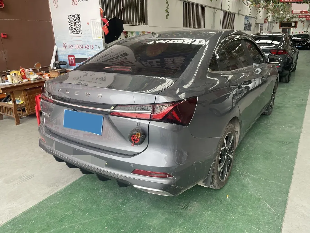 2023 Roewe i5 1.5L 129HP L4 CVT,autocango,china used car exporter,china ev exporter,chinese used car exporter,chinese used ev exporter