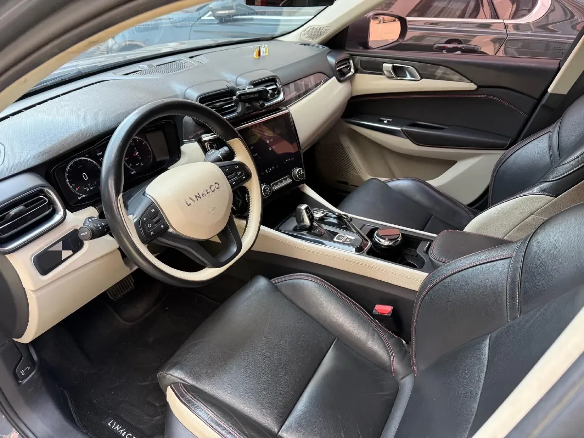 2018 Geely Emgrand GT 1.5T 180HP L3 7DCT,autocango,china used car exporter,china ev exporter,chinese used car exporter,chinese used ev exporter