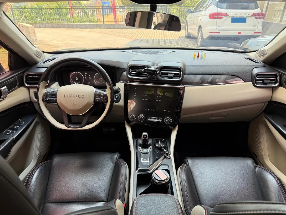 2018 Geely Emgrand GT 1.5T 180HP L3 7DCT,autocango,china used car exporter,china ev exporter,chinese used car exporter,chinese used ev exporter