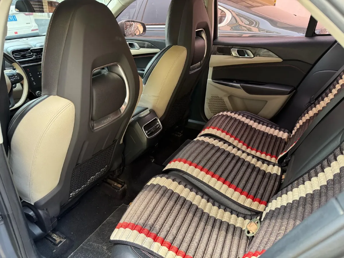 2018 Geely Emgrand GT 1.5T 180HP L3 7DCT,autocango,china used car exporter,china ev exporter,chinese used car exporter,chinese used ev exporter