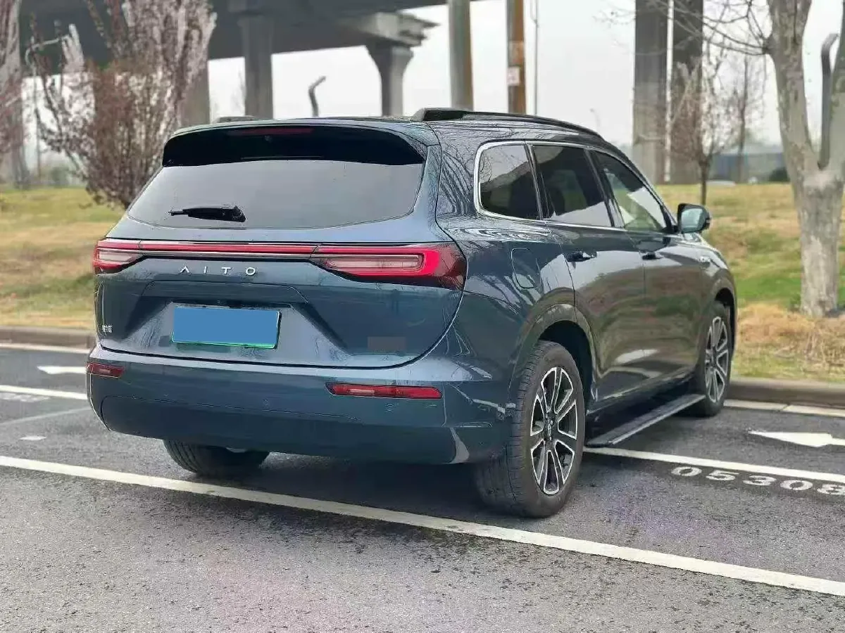 2024 AITO AITO M7 1.5T 152HP L4 REEV 42KWH,autocango,china used car exporter,china ev exporter,chinese used car exporter,chinese used ev exporter