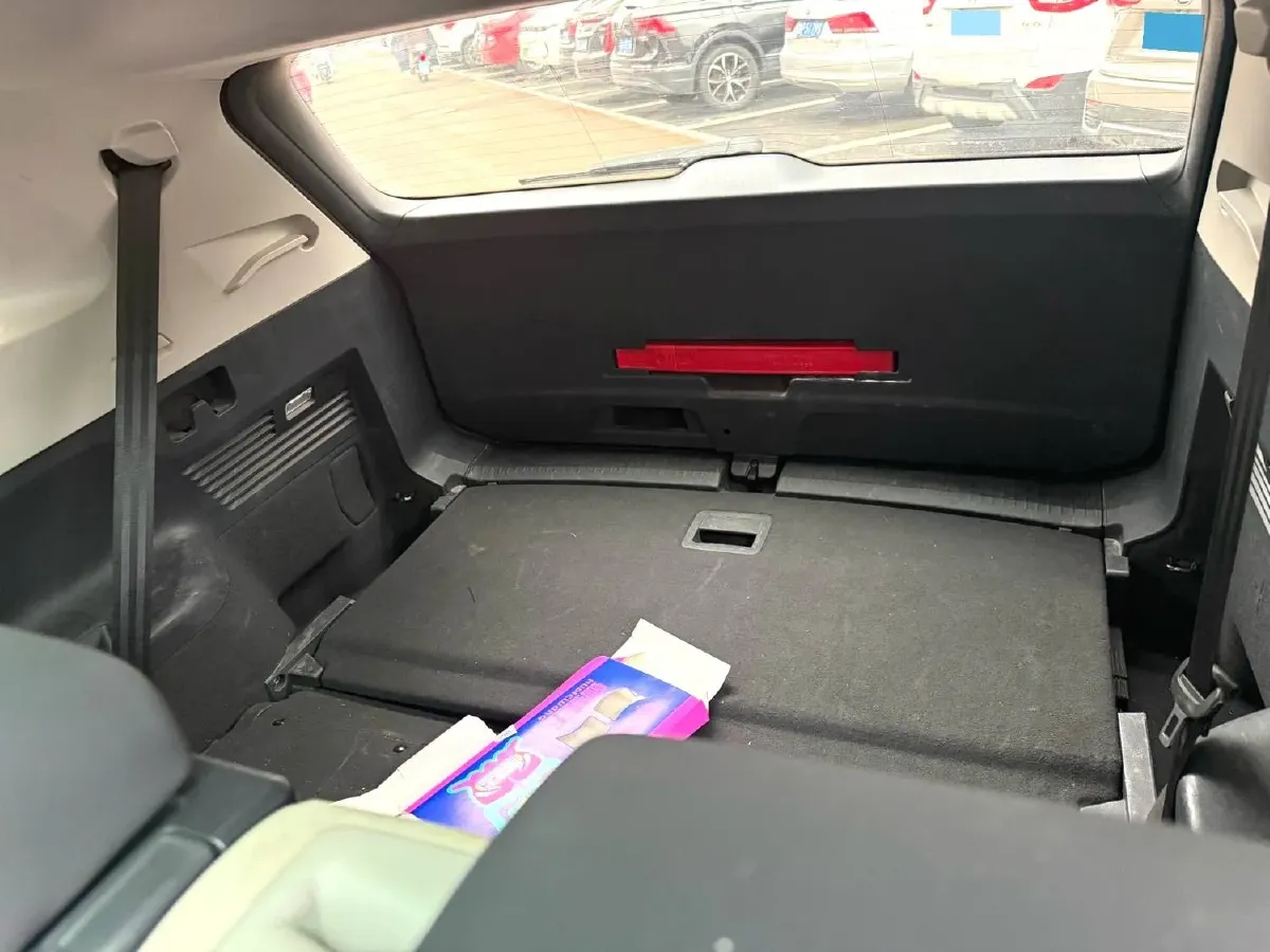 2021 Volkswagen ID.6 Crozz BEV 84.8KWH,autocango,china used car exporter,china ev exporter,chinese used car exporter,chinese used ev exporter