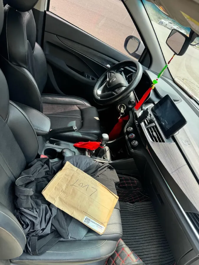 2018 BaoJun 360 1.5L 112HP L4 6MT,autocango,china used car exporter,china ev exporter,chinese used car exporter,chinese used ev exporter