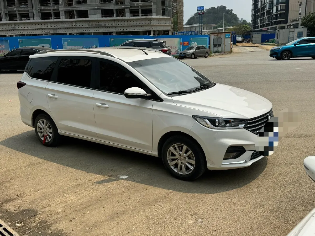 2018 BaoJun 360 1.5L 112HP L4 6MT,autocango,china used car exporter,china ev exporter,chinese used car exporter,chinese used ev exporter