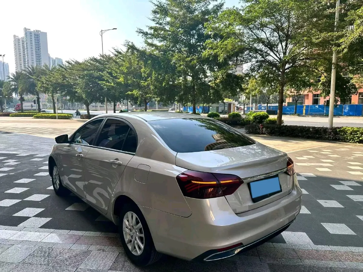 2020 Geely Emgrand 1.5L 109HP L4 5MT,autocango,china used car exporter,china ev exporter,chinese used car exporter,chinese used ev exporter