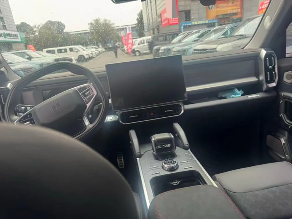 2023 Jetour Traveller 2.0T 254HP L4 7DCT,autocango,china used car exporter,china ev exporter,chinese used car exporter,chinese used ev exporter