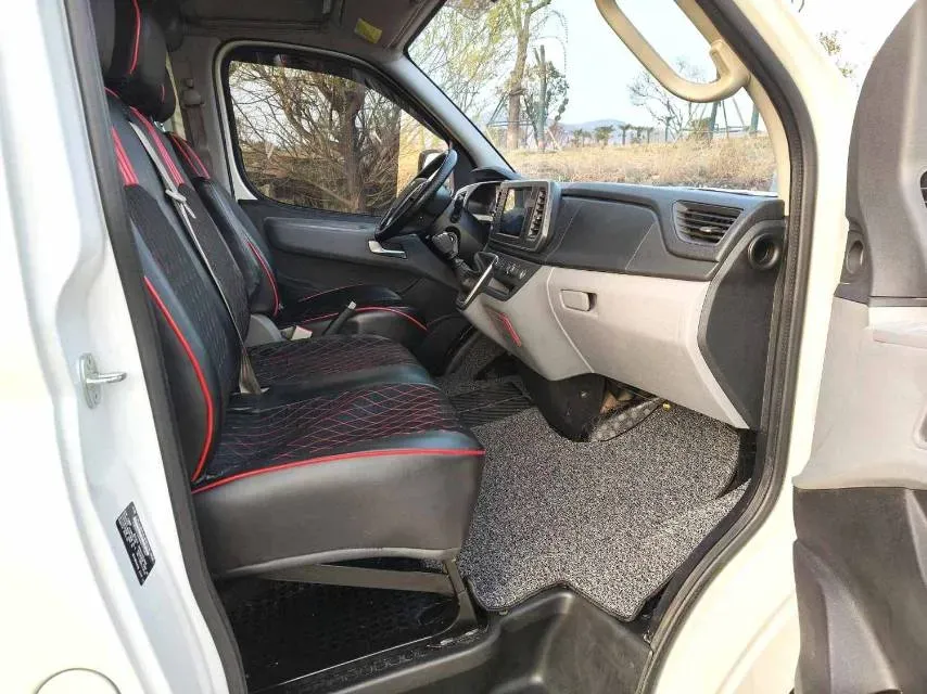 2024 MAXUS XinTu V80 2.0T 147HP L4 6SMG,autocango,china used car exporter,china ev exporter,chinese used car exporter,chinese used ev exporter