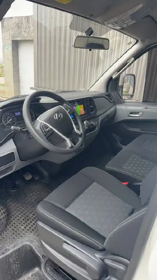 2024 MAXUS XinTu V80 2.0T 147HP L4 6SMG,autocango,china used car exporter,china ev exporter,chinese used car exporter,chinese used ev exporter