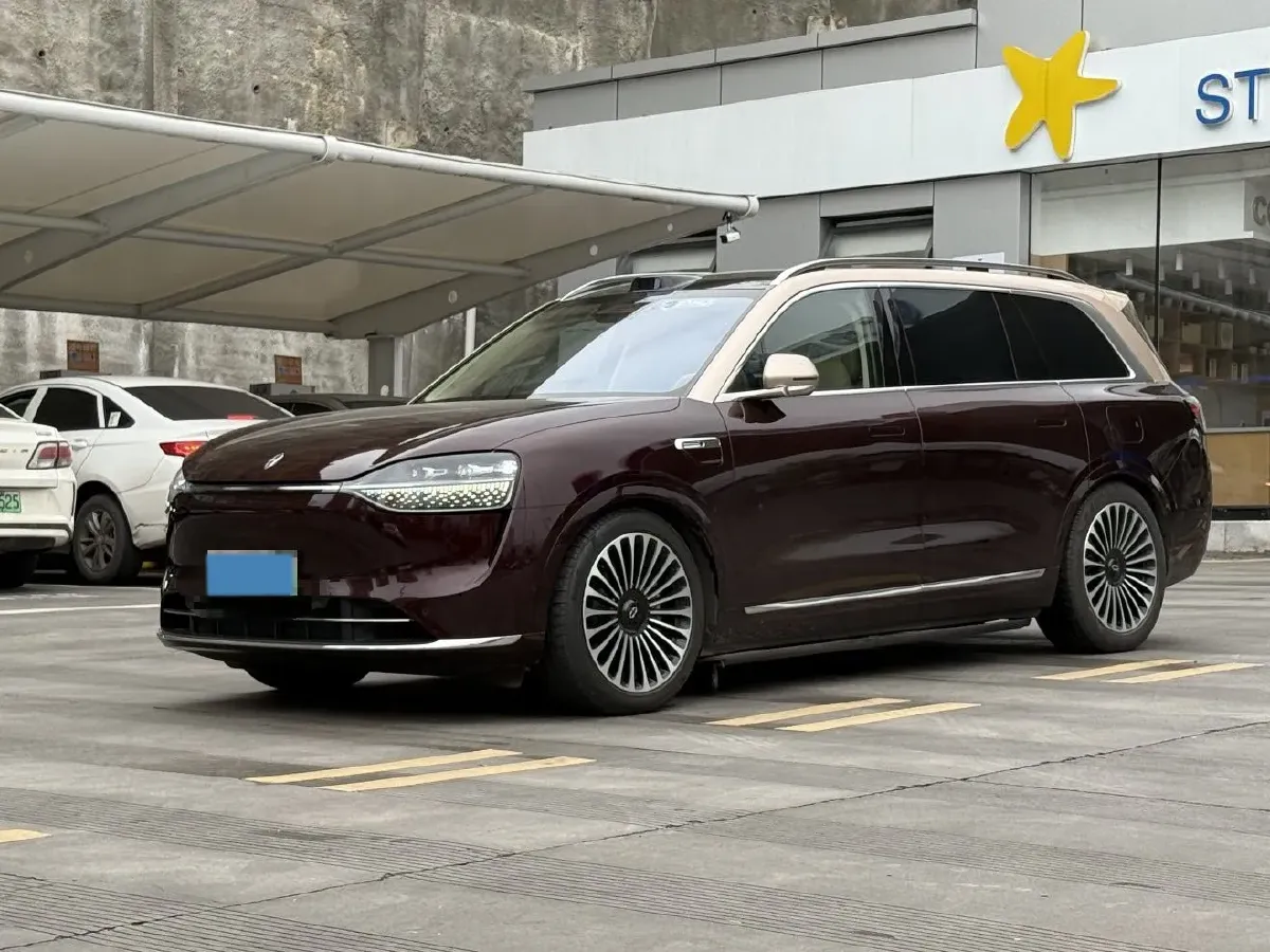 2025 AITO AITO M9 REEV 160HP REEV 52KWH,autocango,china used car exporter,china ev exporter,chinese used car exporter,chinese used ev exporter