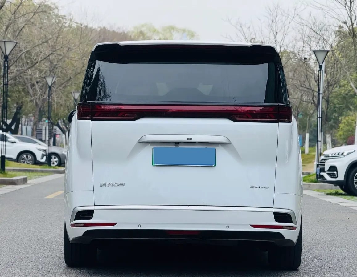 2024 Denza D9 1.5T 139HP L4 E-CVT PHEV 40KWH,autocango,china used car exporter,china ev exporter,chinese used car exporter,chinese used ev exporter