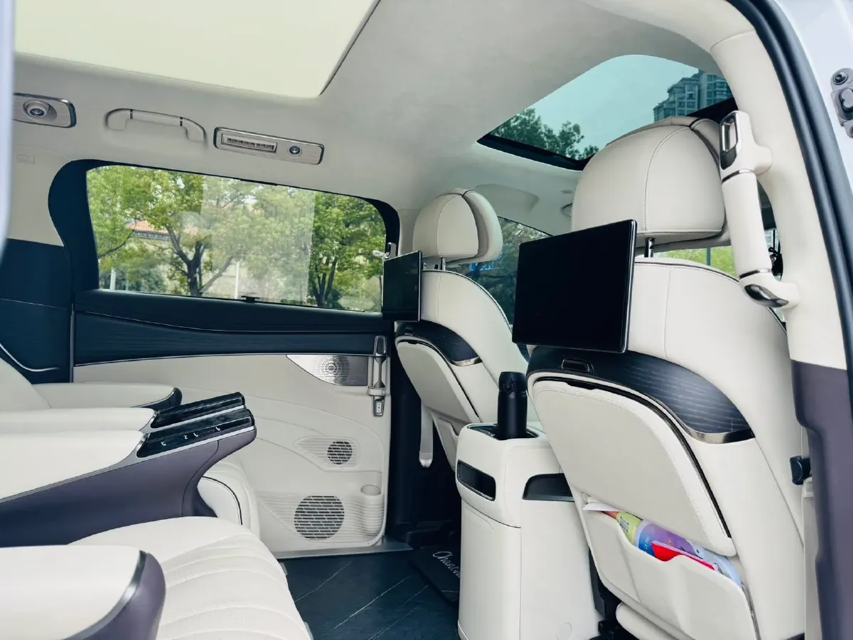 2024 Denza D9 1.5T 139HP L4 E-CVT PHEV 40KWH,autocango,china used car exporter,china ev exporter,chinese used car exporter,chinese used ev exporter