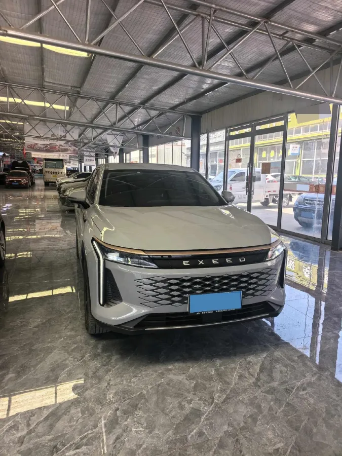 2023 Exceed RX 2.0T 261HP L4 7DCT,autocango,china used car exporter,china ev exporter,chinese used car exporter,chinese used ev exporter