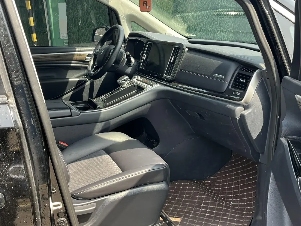 2023 GAC Trumpchi M8 2.0T 252HP L4 8AT,autocango,china used car exporter,china ev exporter,chinese used car exporter,chinese used ev exporter