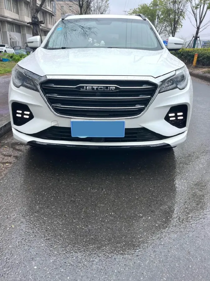 2020 Jetour X70 1.5T 156HP L4 6MT,autocango,china used car exporter,china ev exporter,chinese used car exporter,chinese used ev exporter