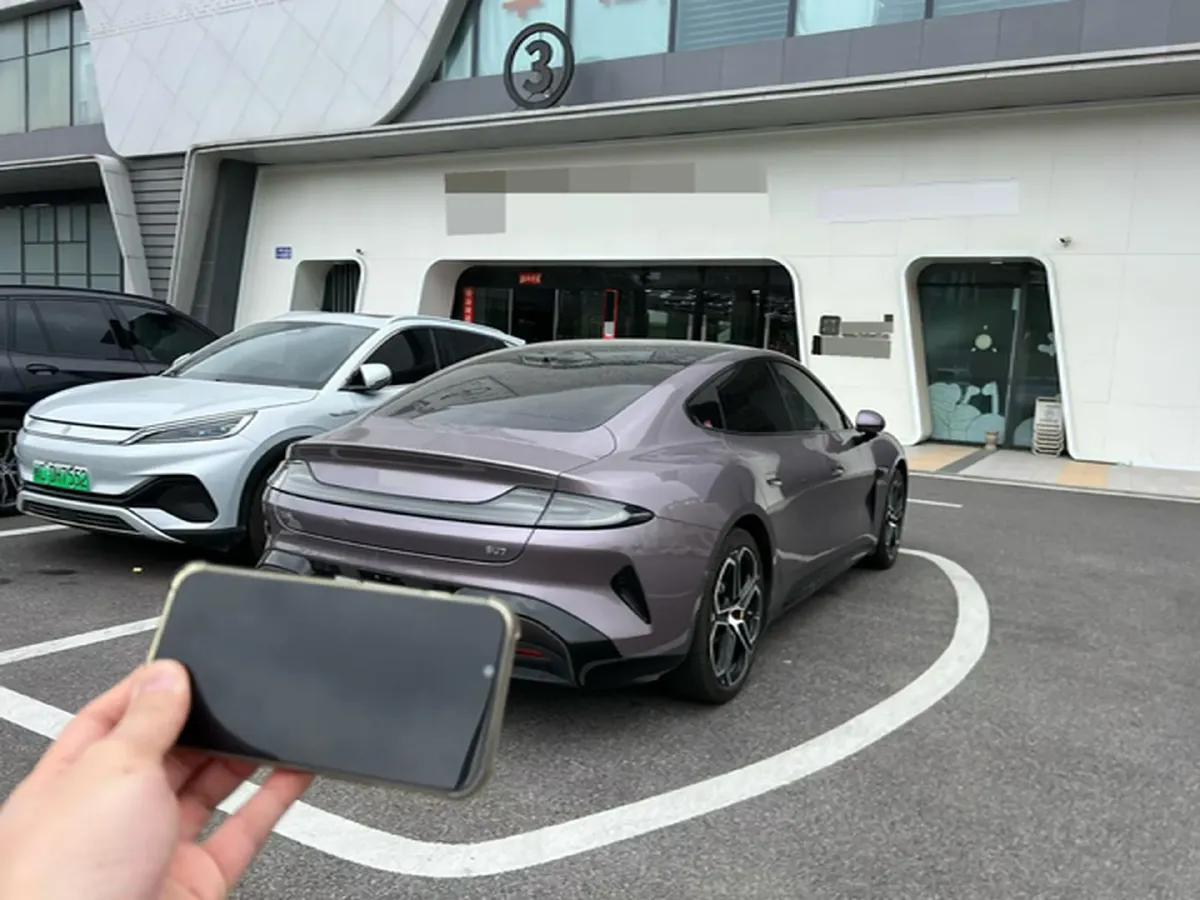 2024 MI SU7 BEV 94.3KWH,autocango,china used car exporter,china ev exporter,chinese used car exporter,chinese used ev exporter