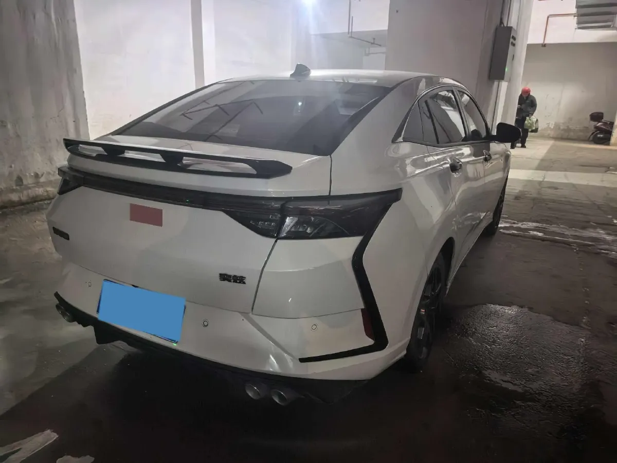 2021 DongFeng Aeolus YiXuan 1.5T 150HP L4 6DCT,autocango,china used car exporter,china ev exporter,chinese used car exporter,chinese used ev exporter