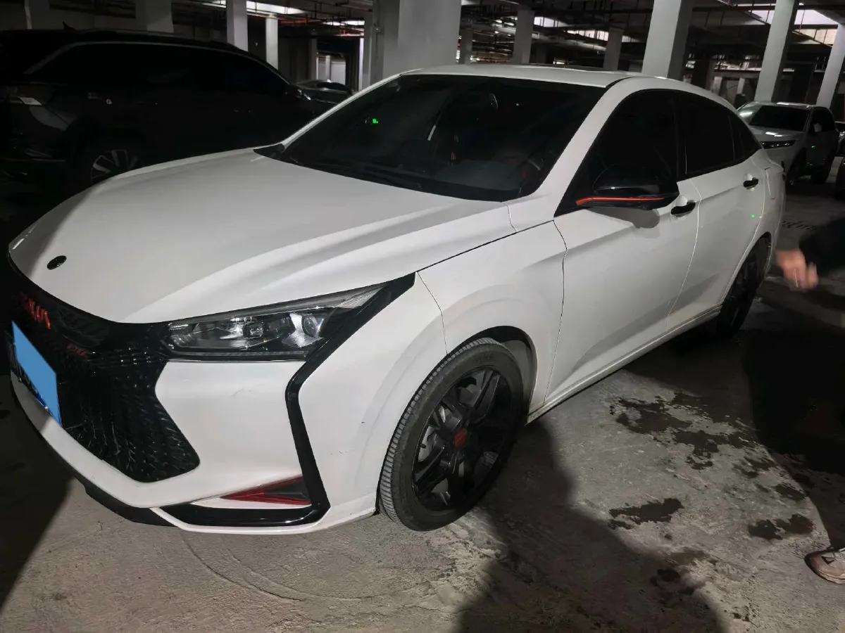 2021 DongFeng Aeolus YiXuan 1.5T 150HP L4 6DCT,autocango,china used car exporter,china ev exporter,chinese used car exporter,chinese used ev exporter