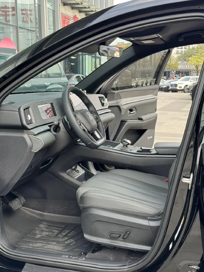 2025 BYD Song Pro 1.5L 101HP L4 E-CVT PHEV 12.9KWH,autocango,china used car exporter,china ev exporter,chinese used car exporter,chinese used ev exporter