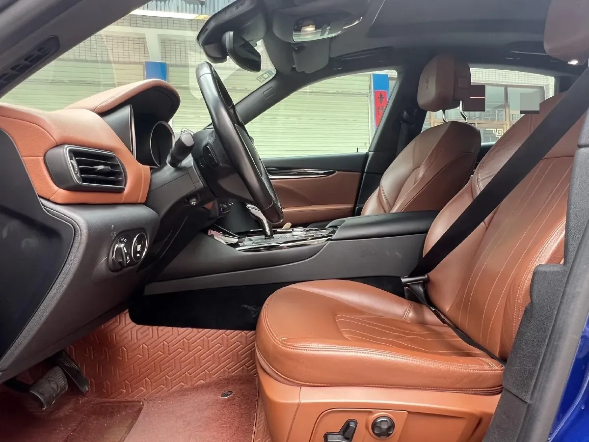 2019 Maserati Levante 3.0T 350HP V6 8AT,autocango,china used car exporter,china ev exporter,chinese used car exporter,chinese used ev exporter