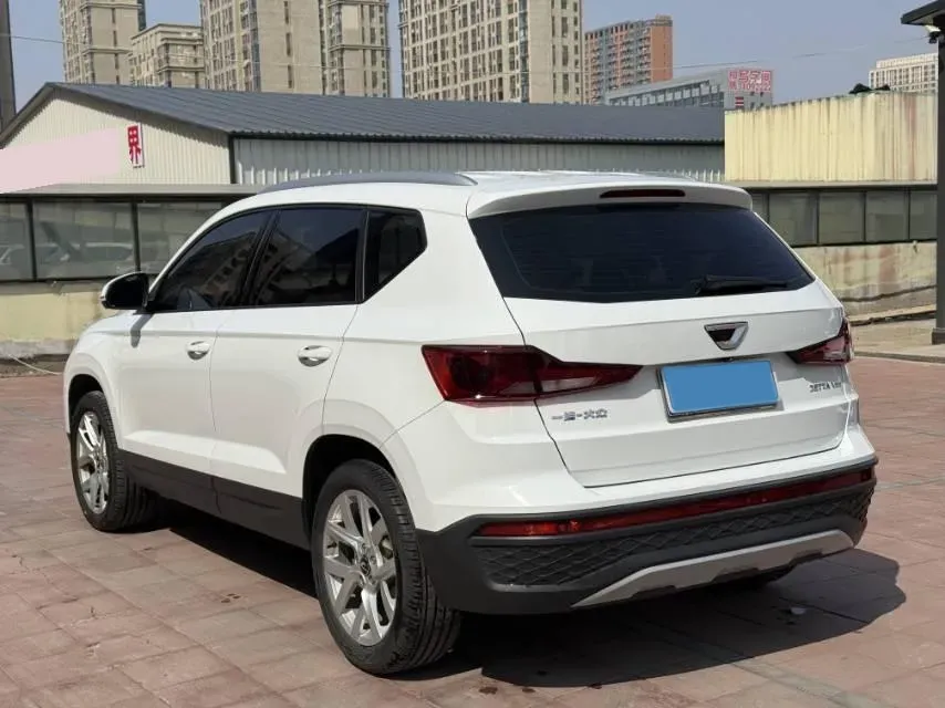 2022 Jetta VS5 1.4T 150HP L4 5MT,autocango,china used car exporter,china ev exporter,chinese used car exporter,chinese used ev exporter