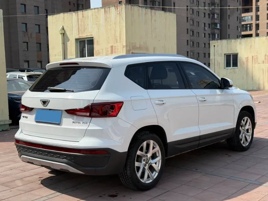 2022 Jetta VS5 1.4T 150HP L4 5MT,autocango,china used car exporter,china ev exporter,chinese used car exporter,chinese used ev exporter