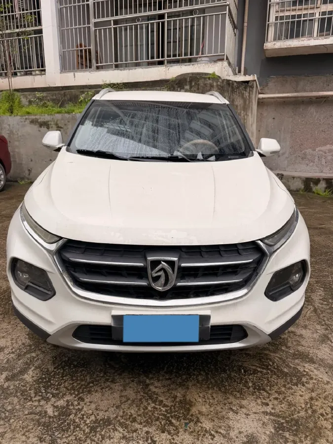 2017 HaiMa S5 Young Edition 1.6L 122HP L4 5MT,autocango,china used car exporter,china ev exporter,chinese used car exporter,chinese used ev exporter